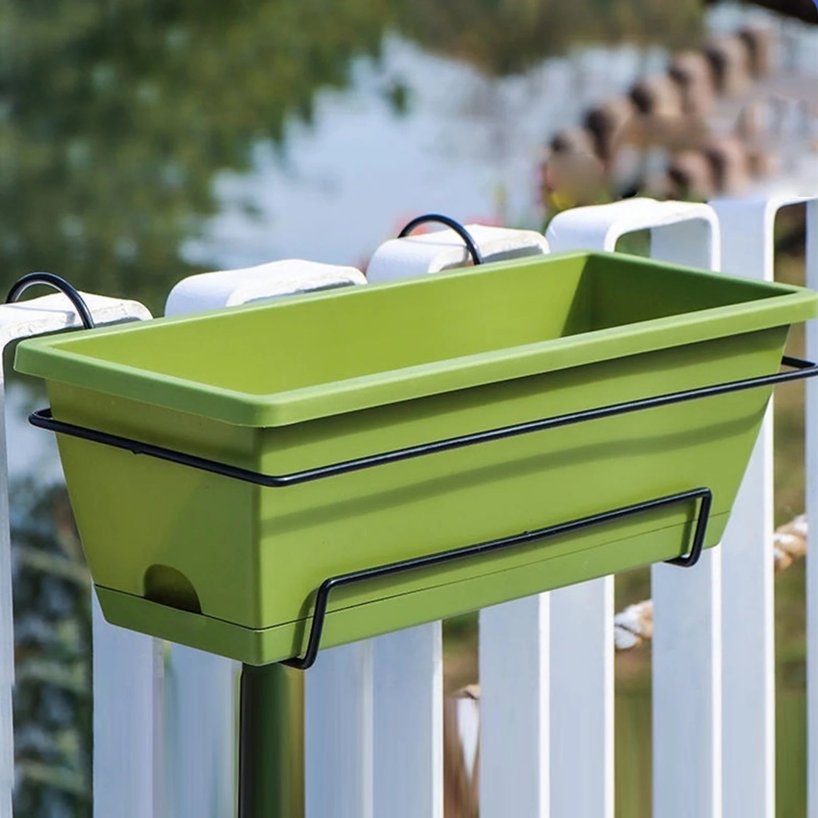 Skrzynka balkonowa FLORA